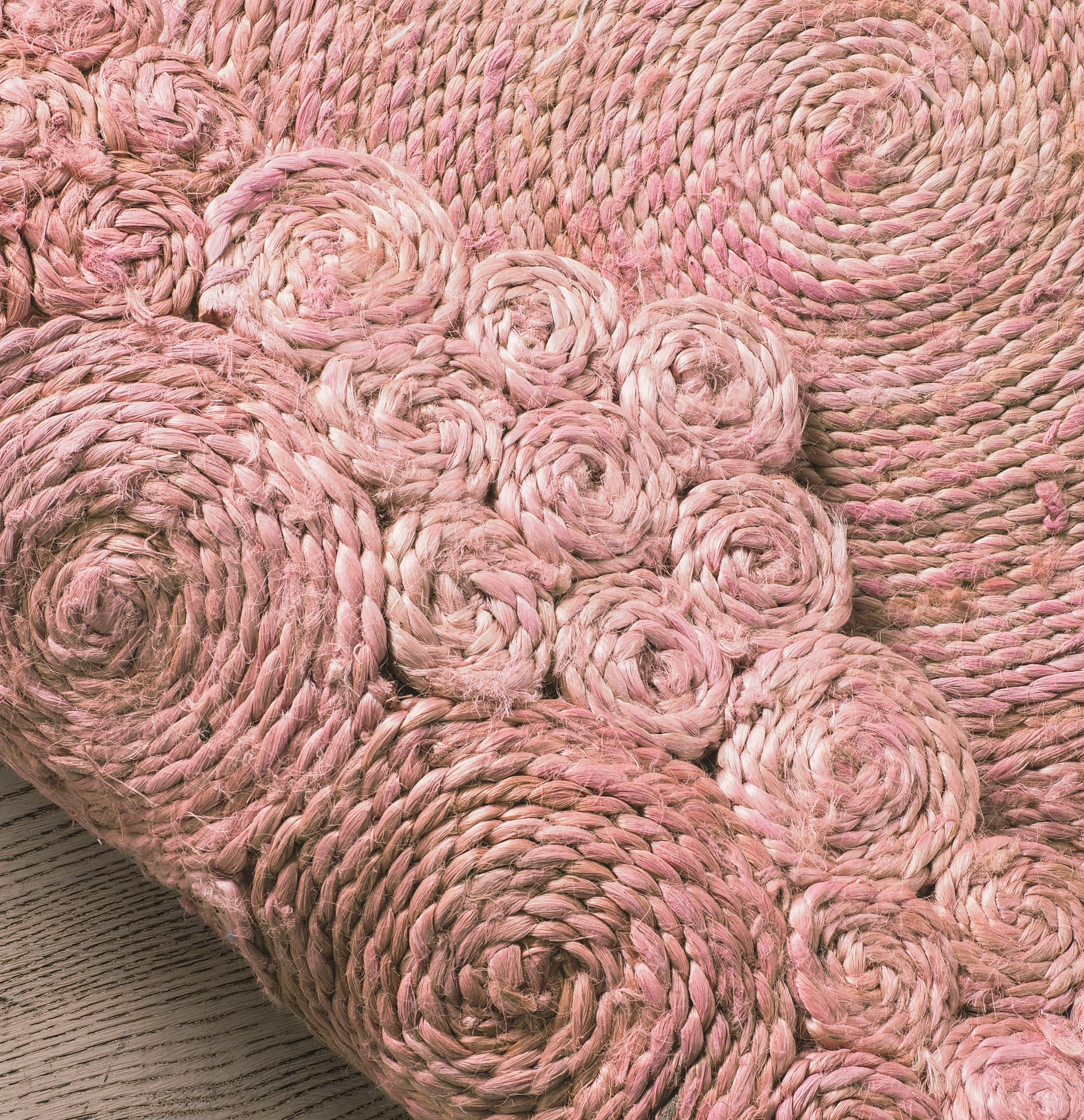 Cochin Blush Hand Stitched Pink Round Rug 120cm