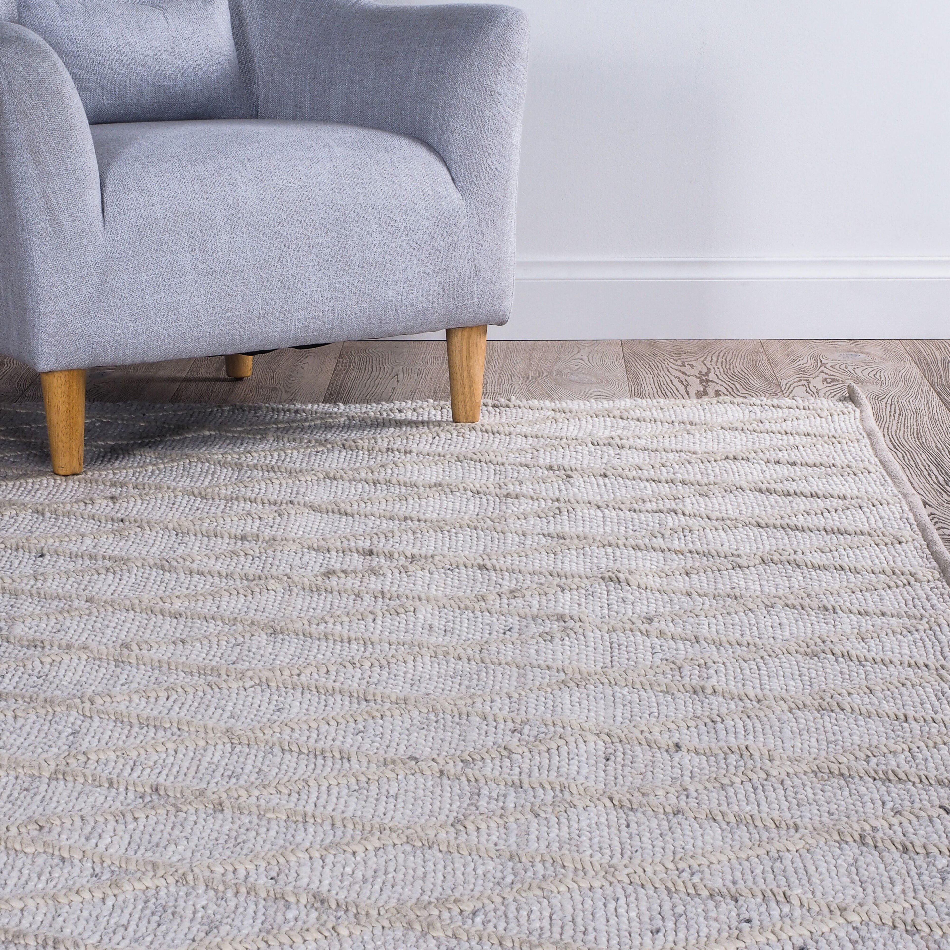 Diamond Trellis Hand Woven Viscose Cream Wool Rug 240 x 300cm