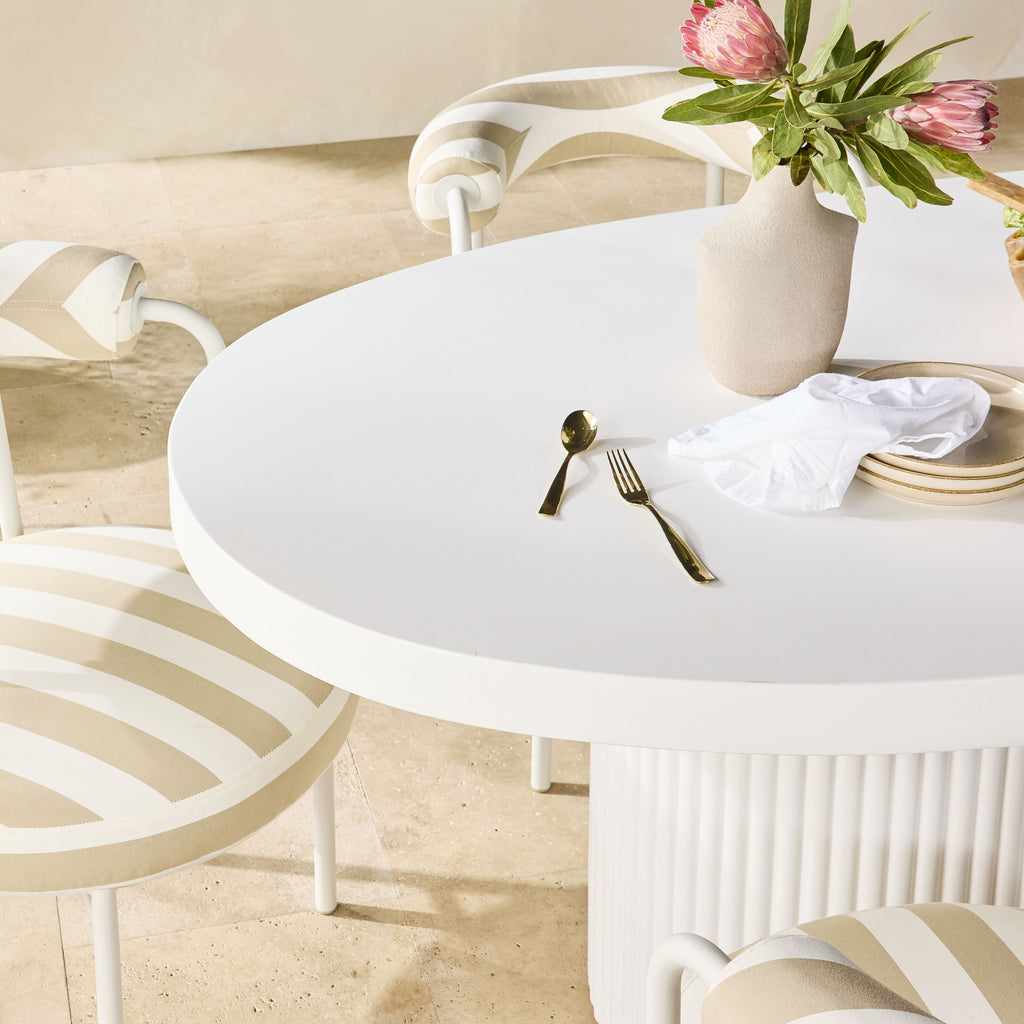 Ripple Curved Aluminium Outdoor Dining Table White 6 Seater